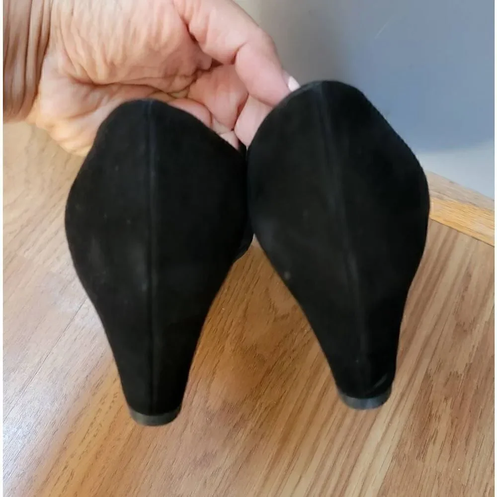 Stuart Weitzman NIB Arise Suede Wedge 6 - Picture 5 of 8